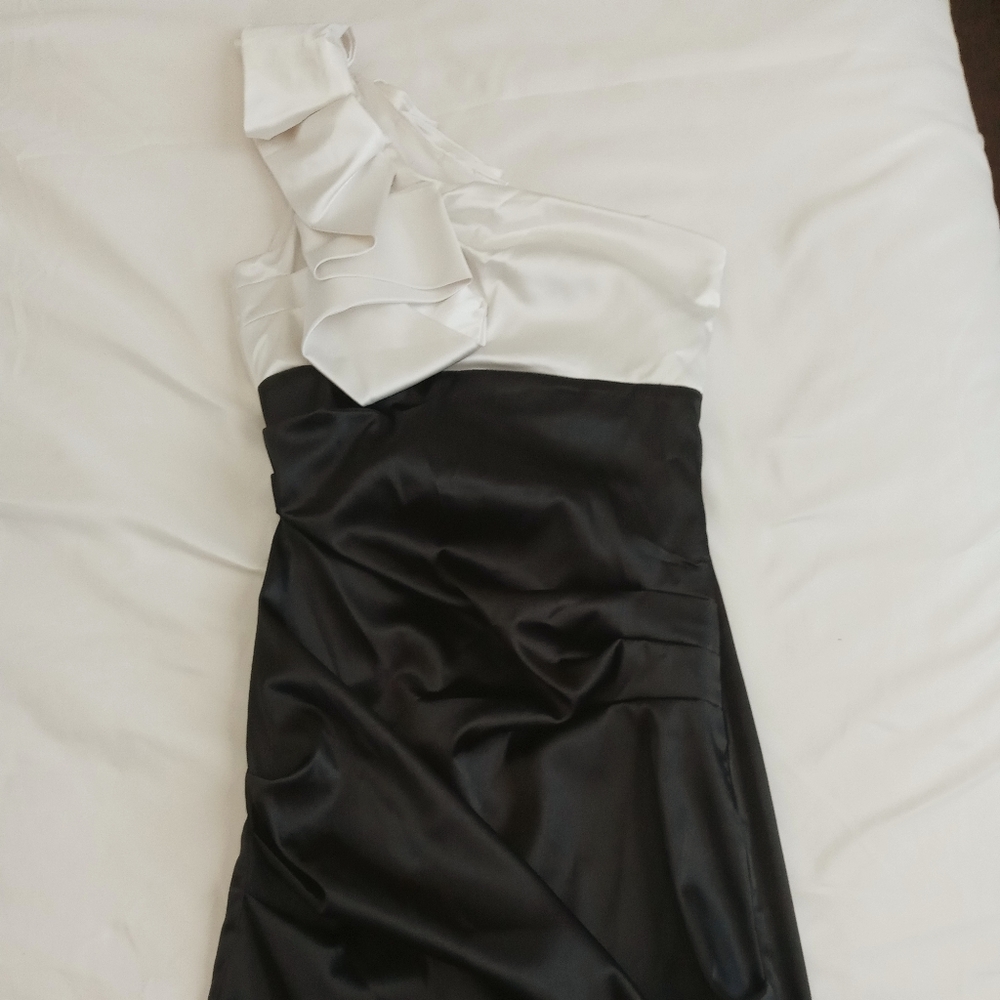 Ivory & Black One Shoulder Dress